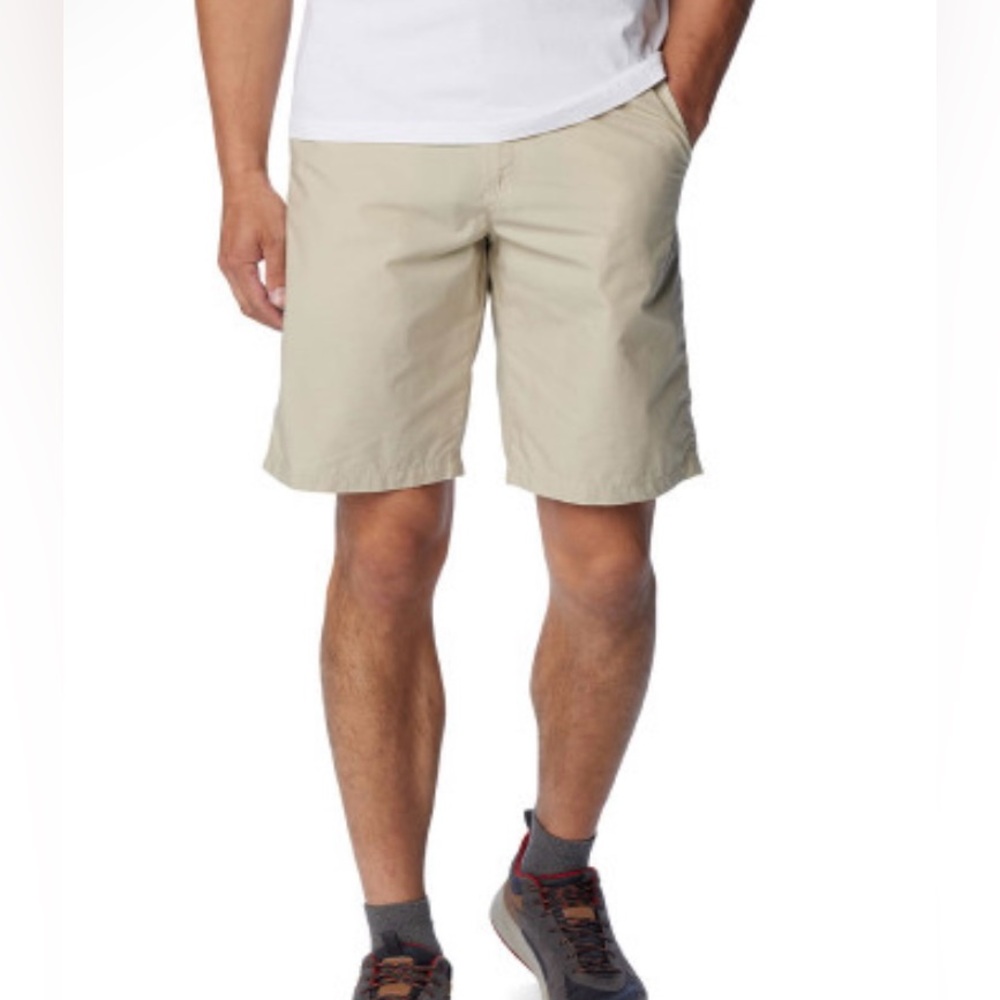 Columbia Men’s Washed Out 8 Inch Inseam Khaki Regular Fit Shorts